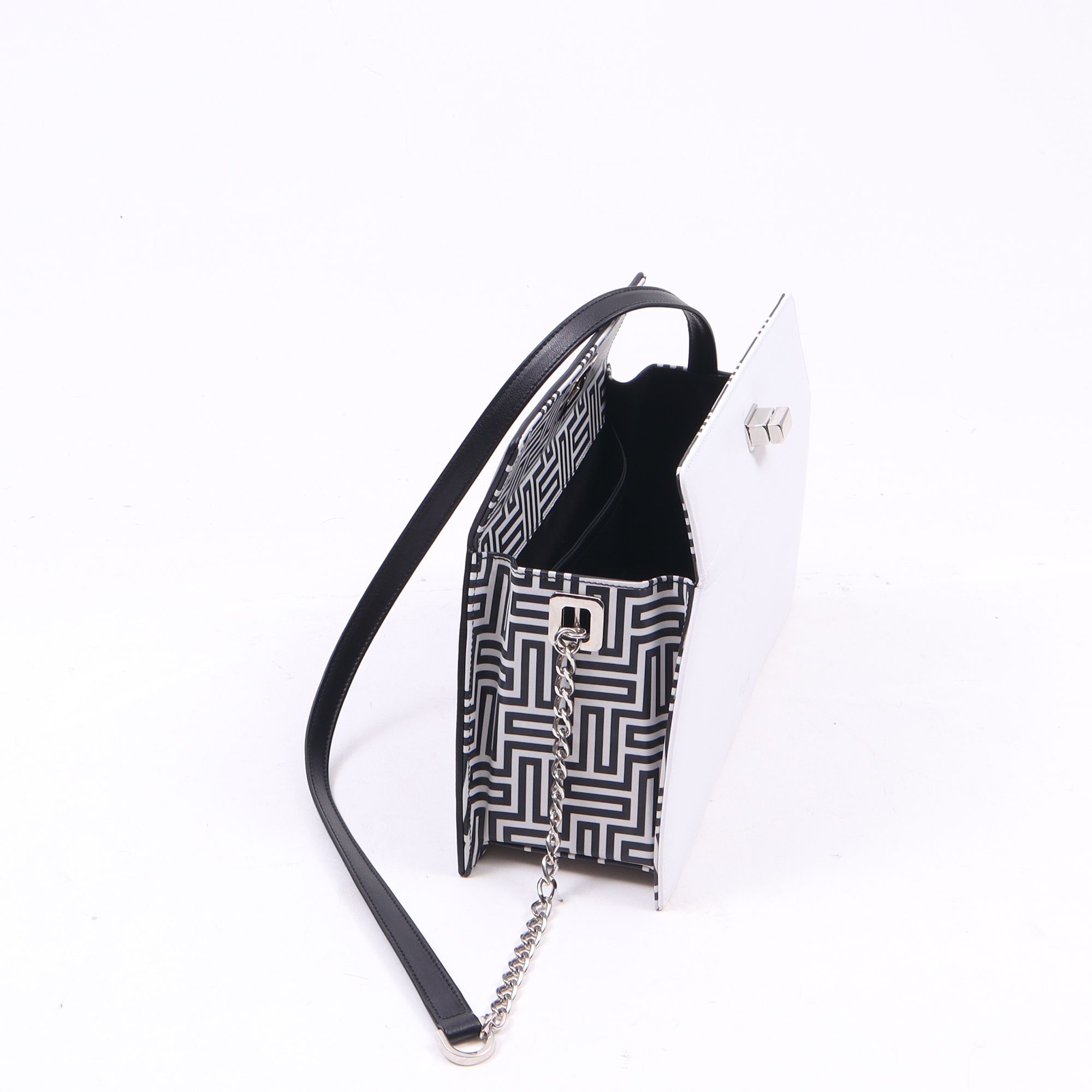 1371 - SALON BAG