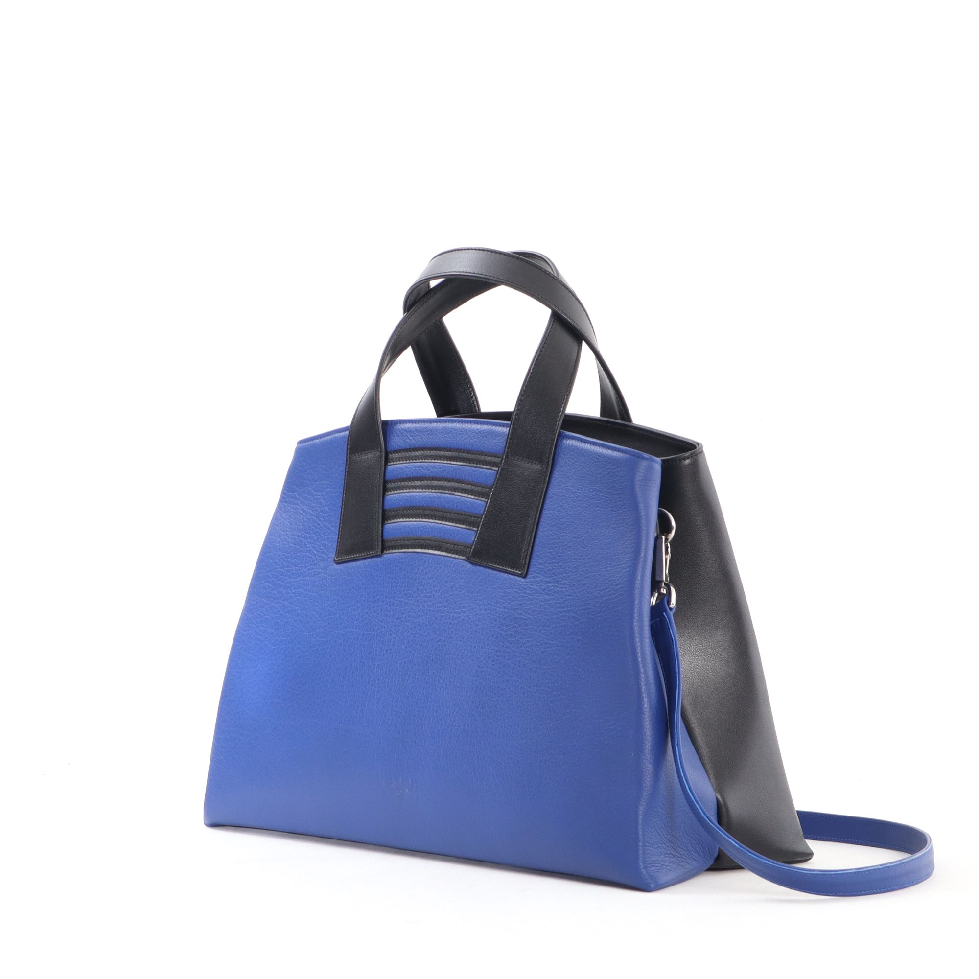 2042 KZSCS - KÉTLAP TÁSKA - KÉZIFOGÓS