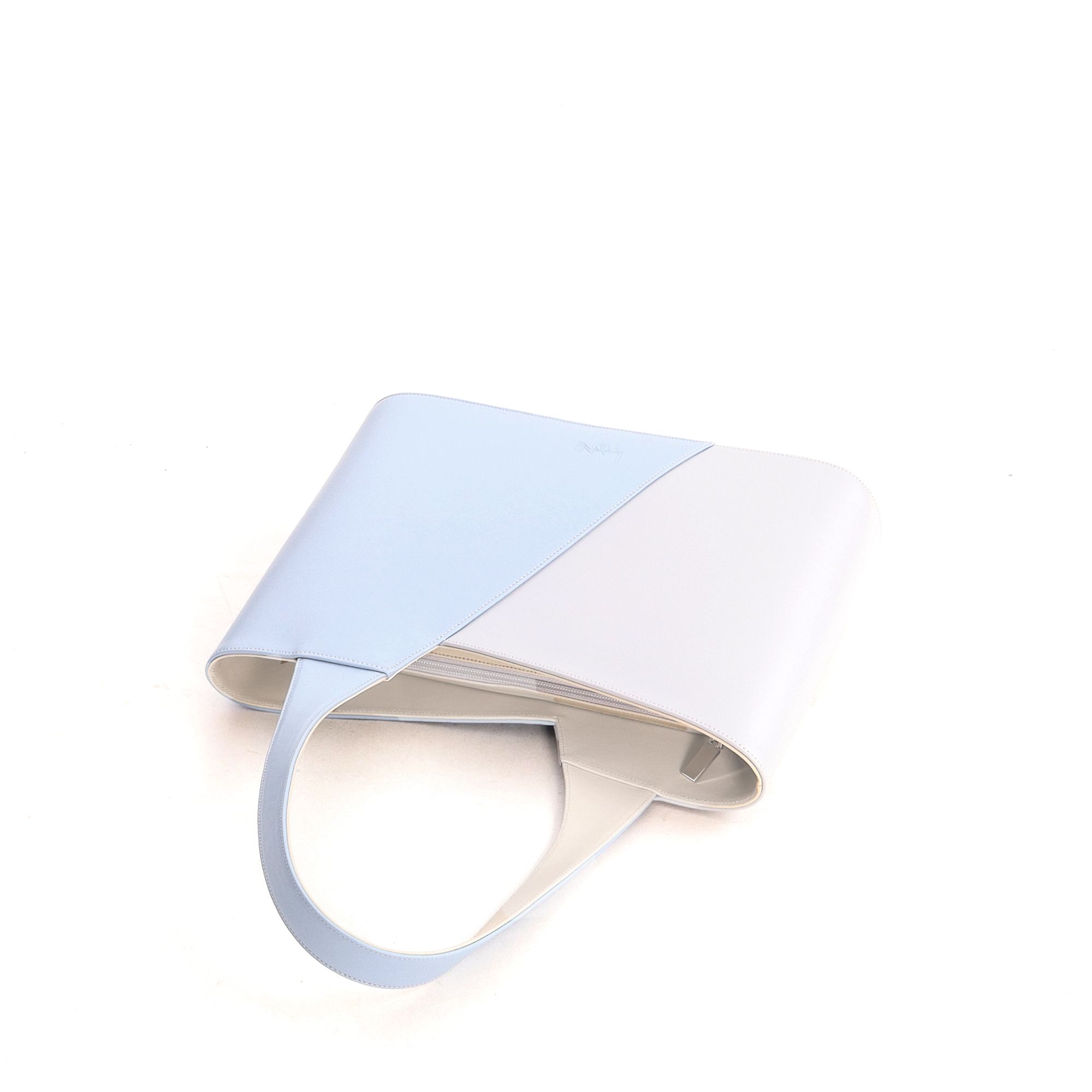 2008 H - NAKAMURA MIDDLE TÁSKA