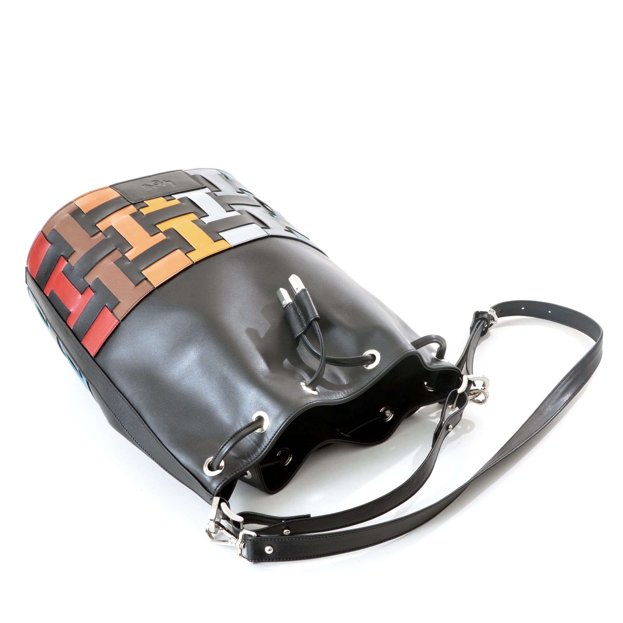 2102 AL -  REMAKE  BUCKET BAG