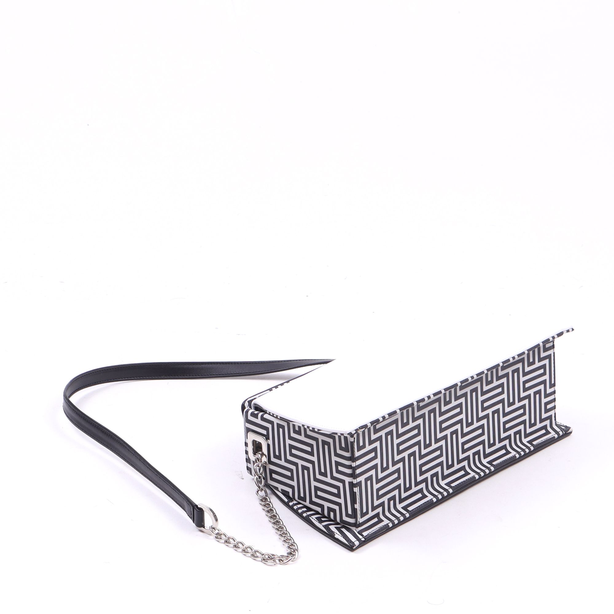 1371 - SZALON TÁSKA