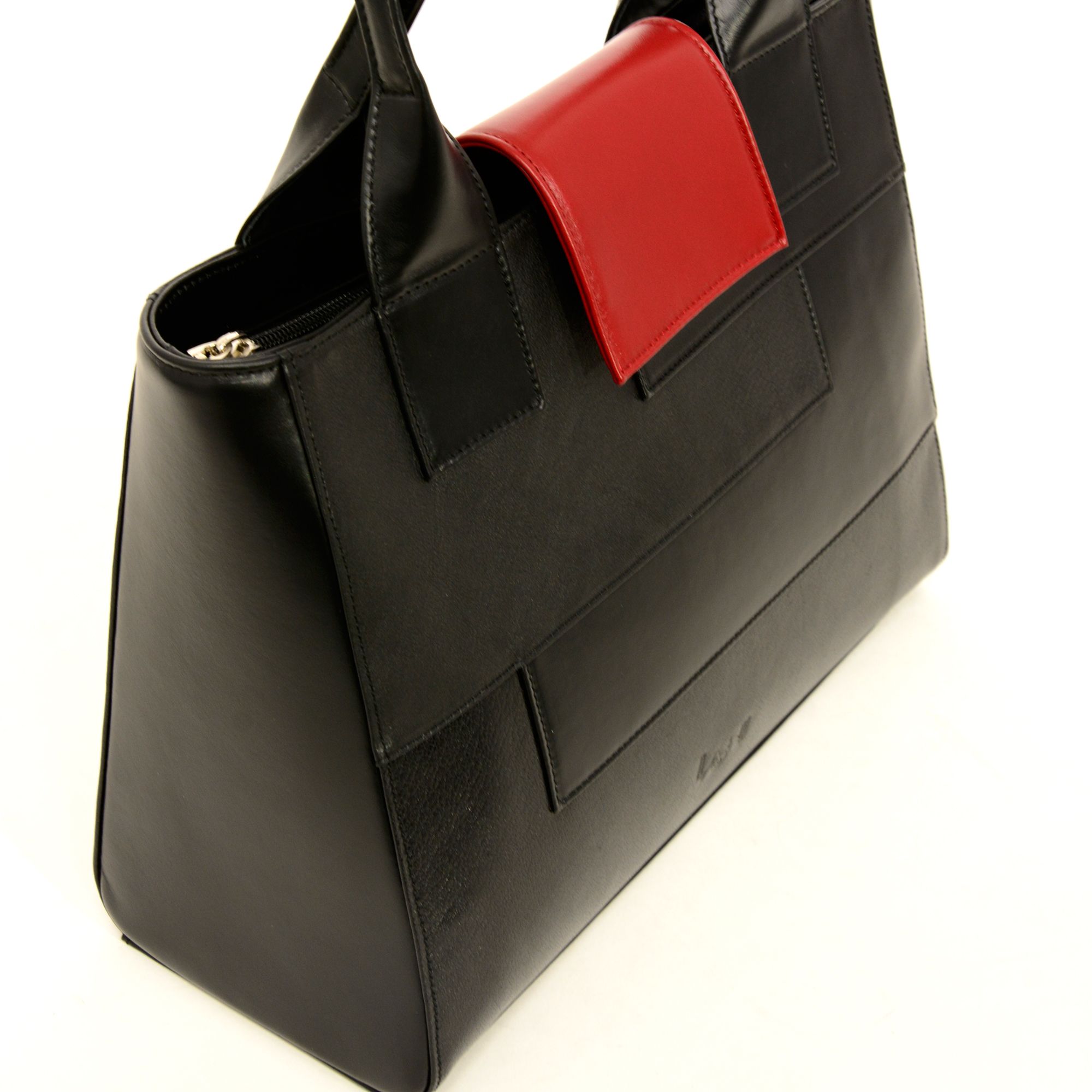 1880 - LÉPCSŐ TÁSKA