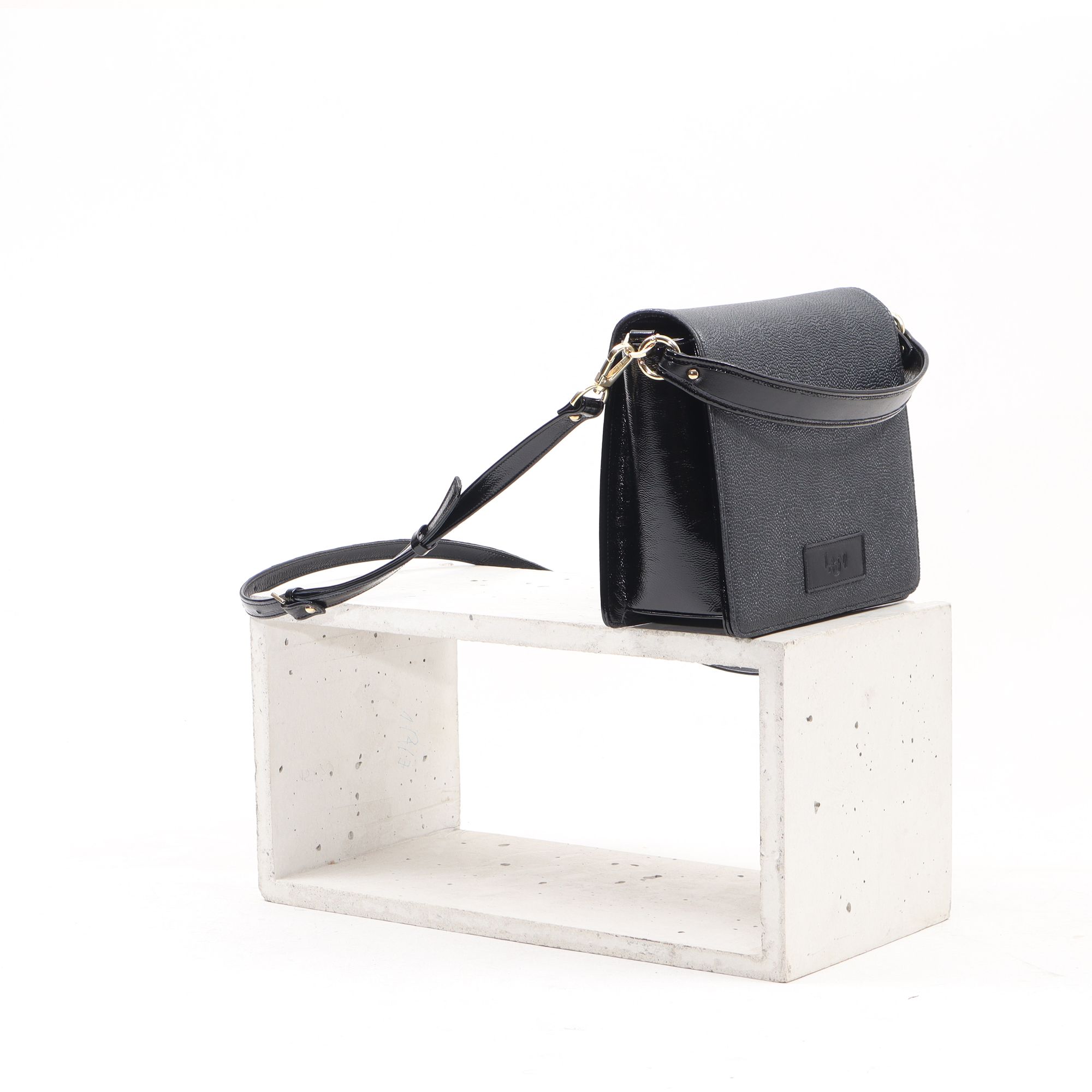 2065 1F - FLAP TO  DOUBLE COVER BAG