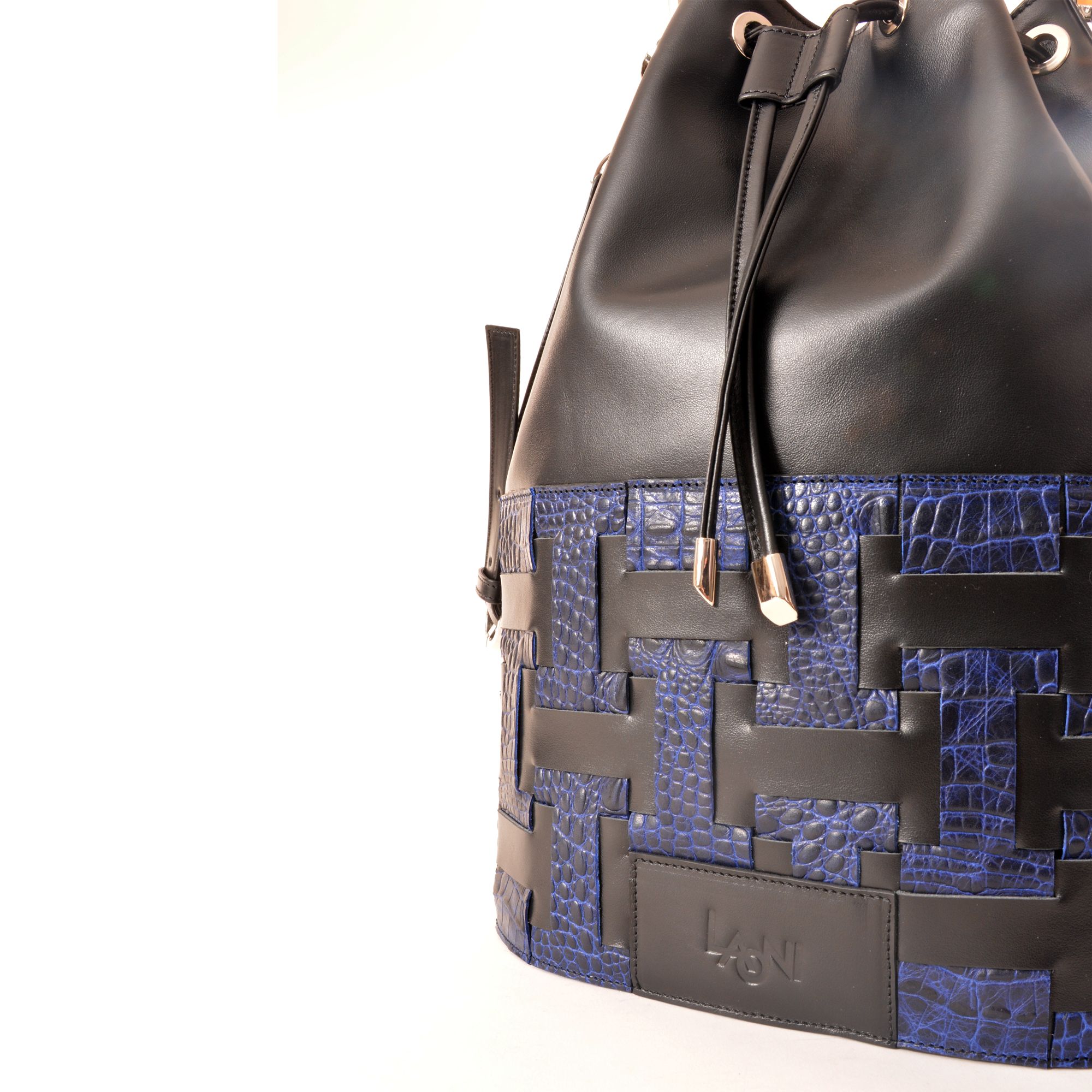 2102 AL -  REMAKE  BUCKET BAG