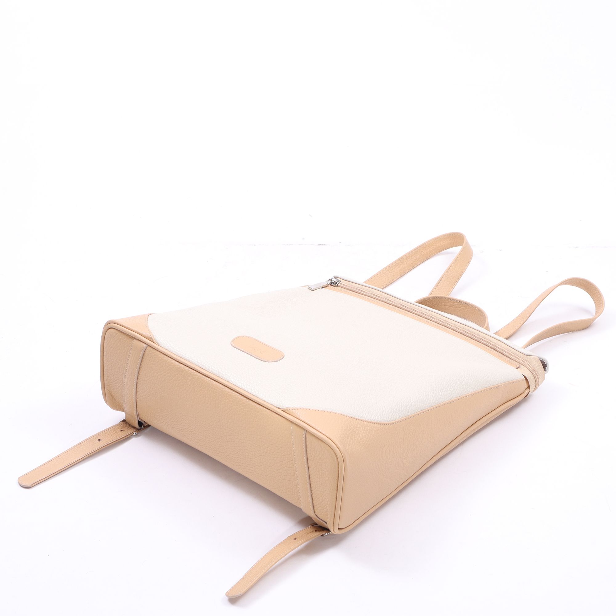 2024 N - FLAT BACKPACK