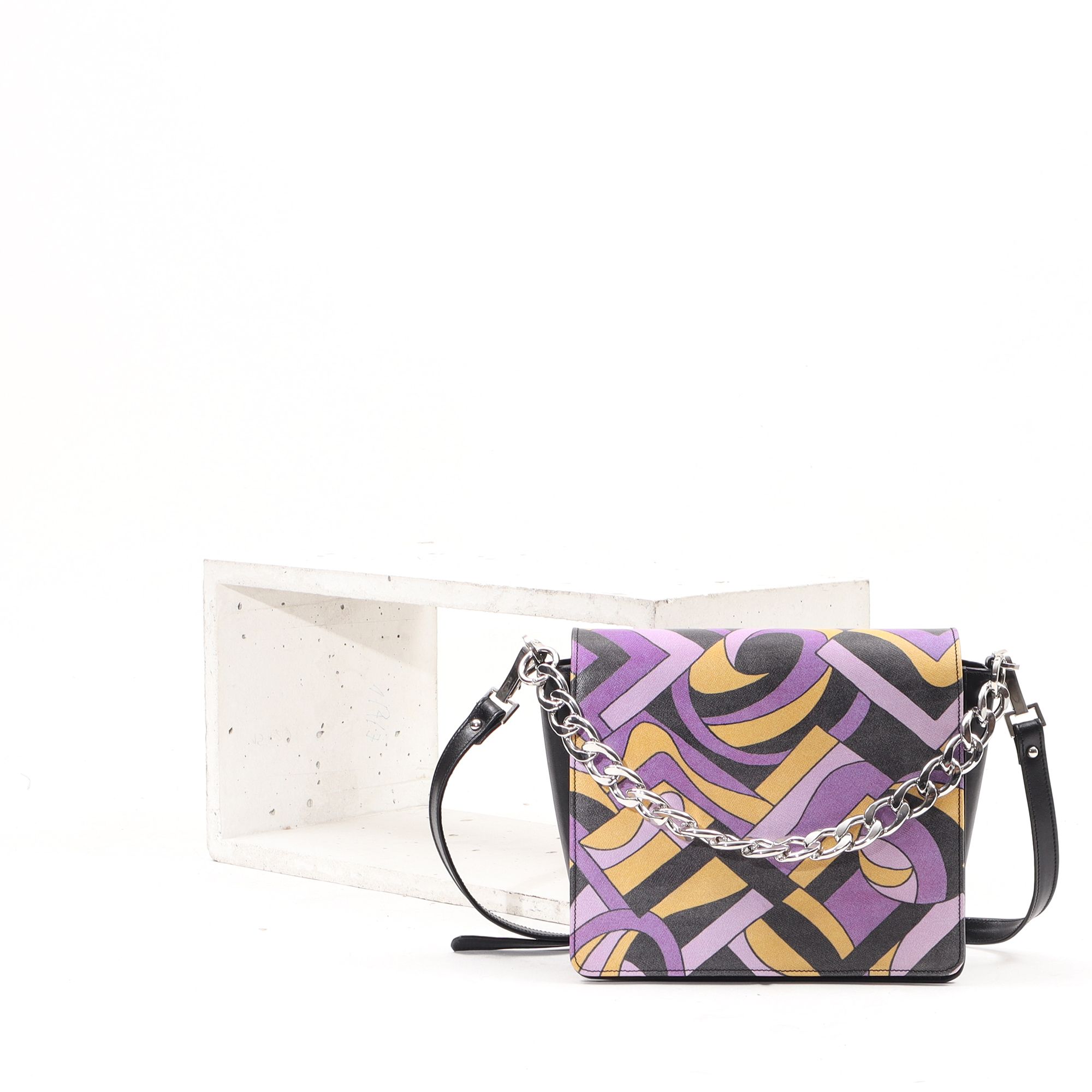 2065 2FVK - CSEREFEDELES TÁSKA - KÉZIFOGÓS, 2 FEDÉLLEL