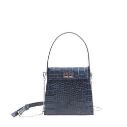 1372 V -RÓZSA TÁSKA