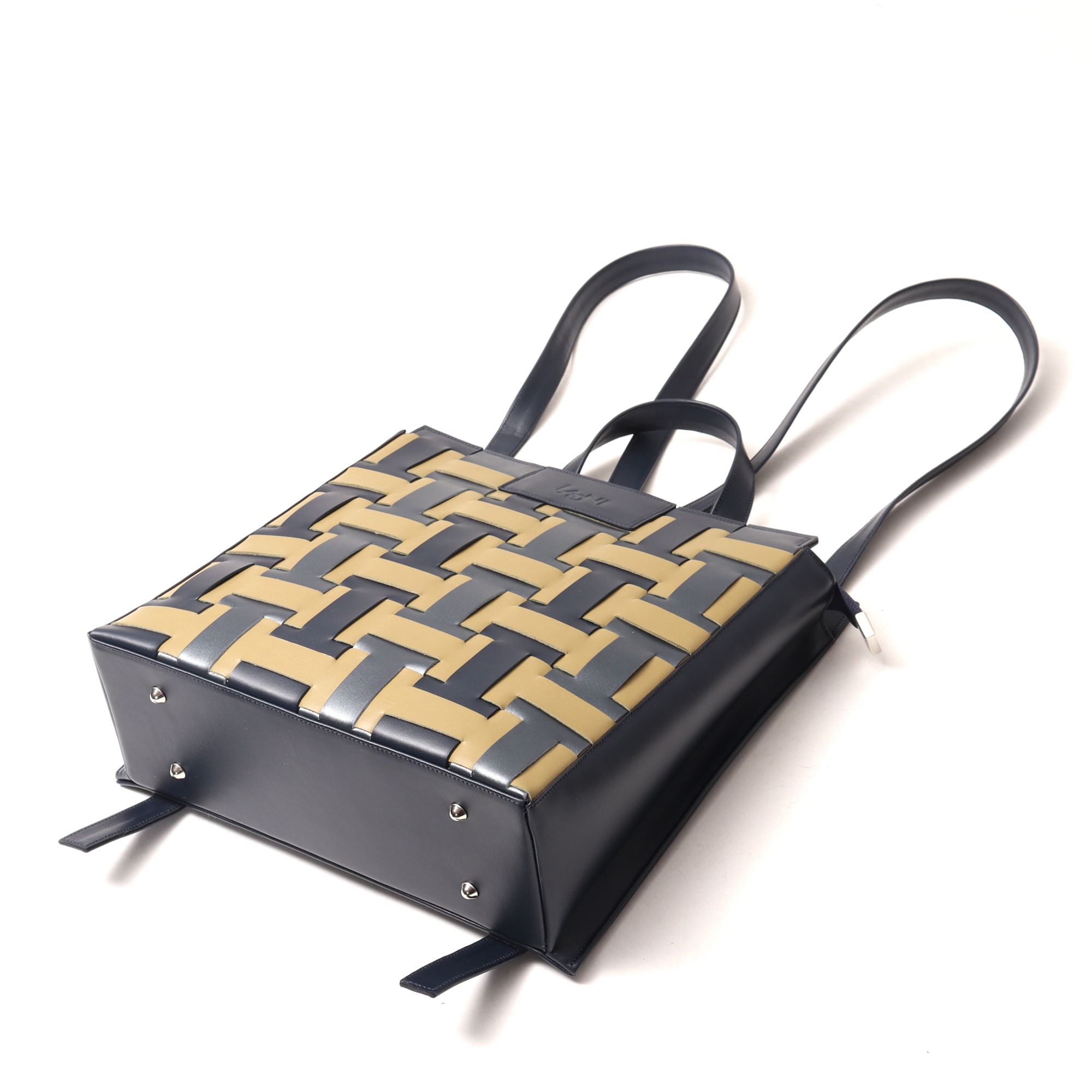 2098 -  REMAKE TETRA BACKPACK