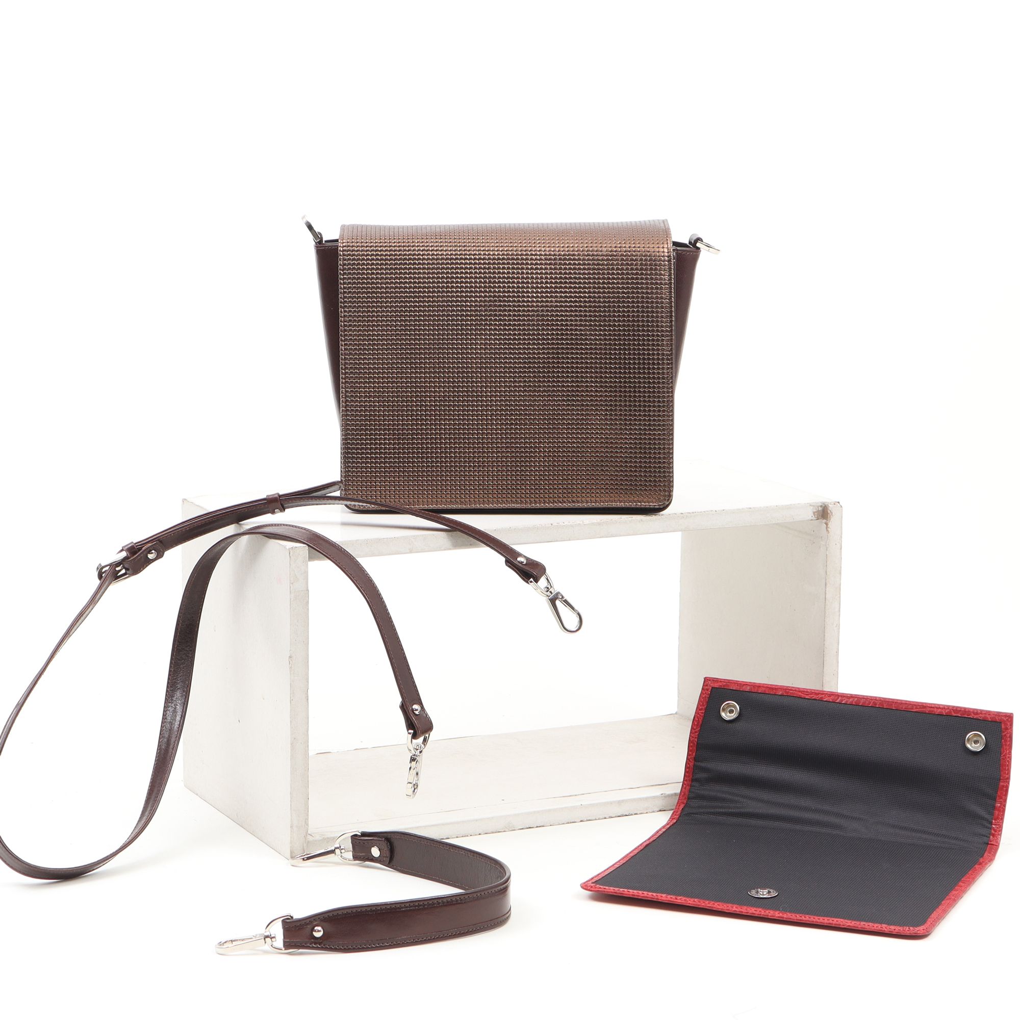 2065 2FVK - BAG WITH  DOUBLE COVERS AND HANDLE