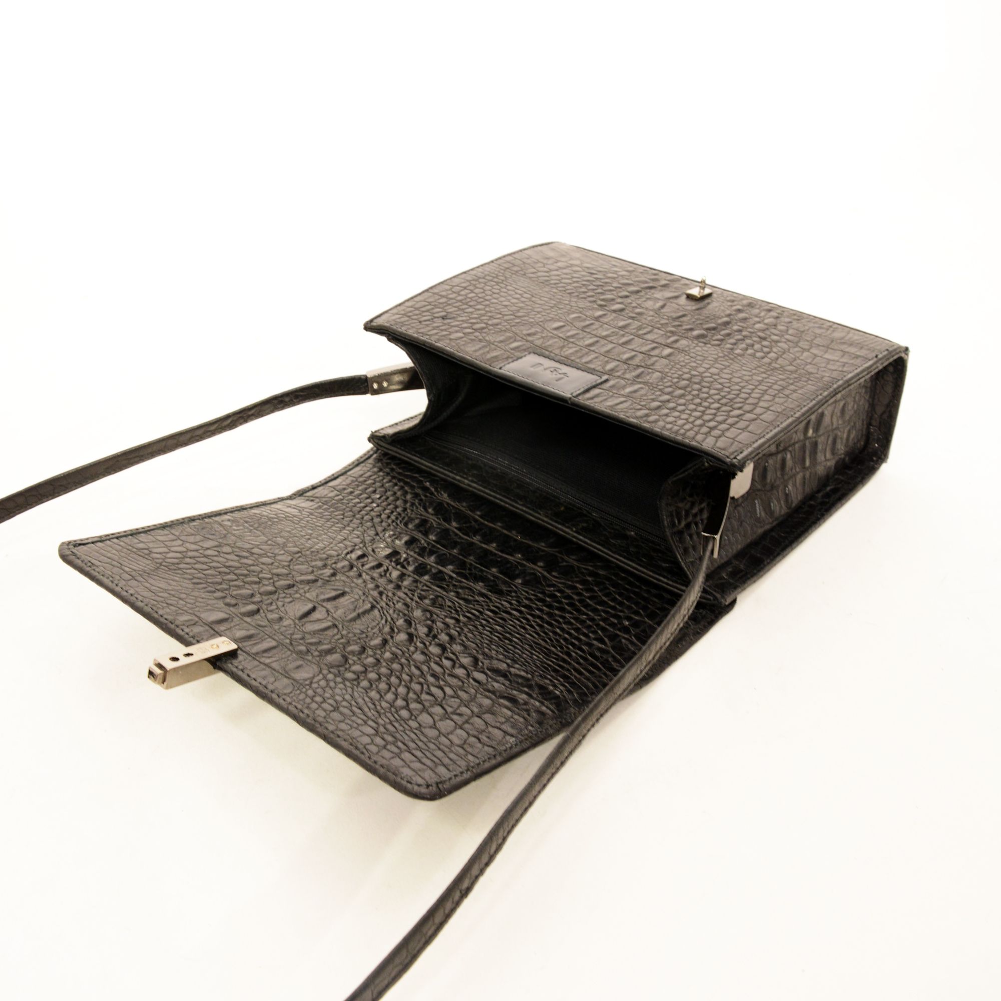 2047 B - SMALL BOX BAG