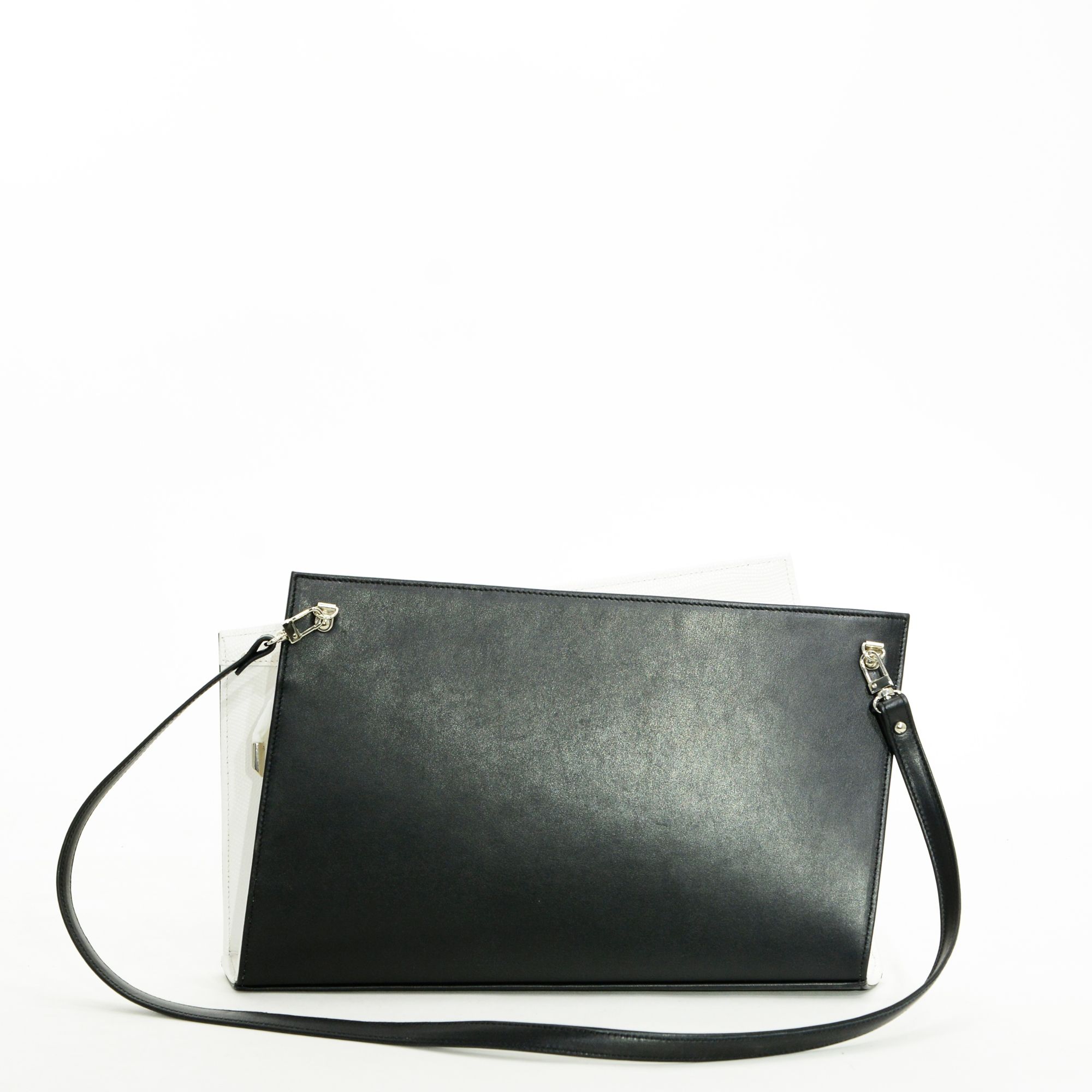 1955 V - RECTANGLE HANDBAG