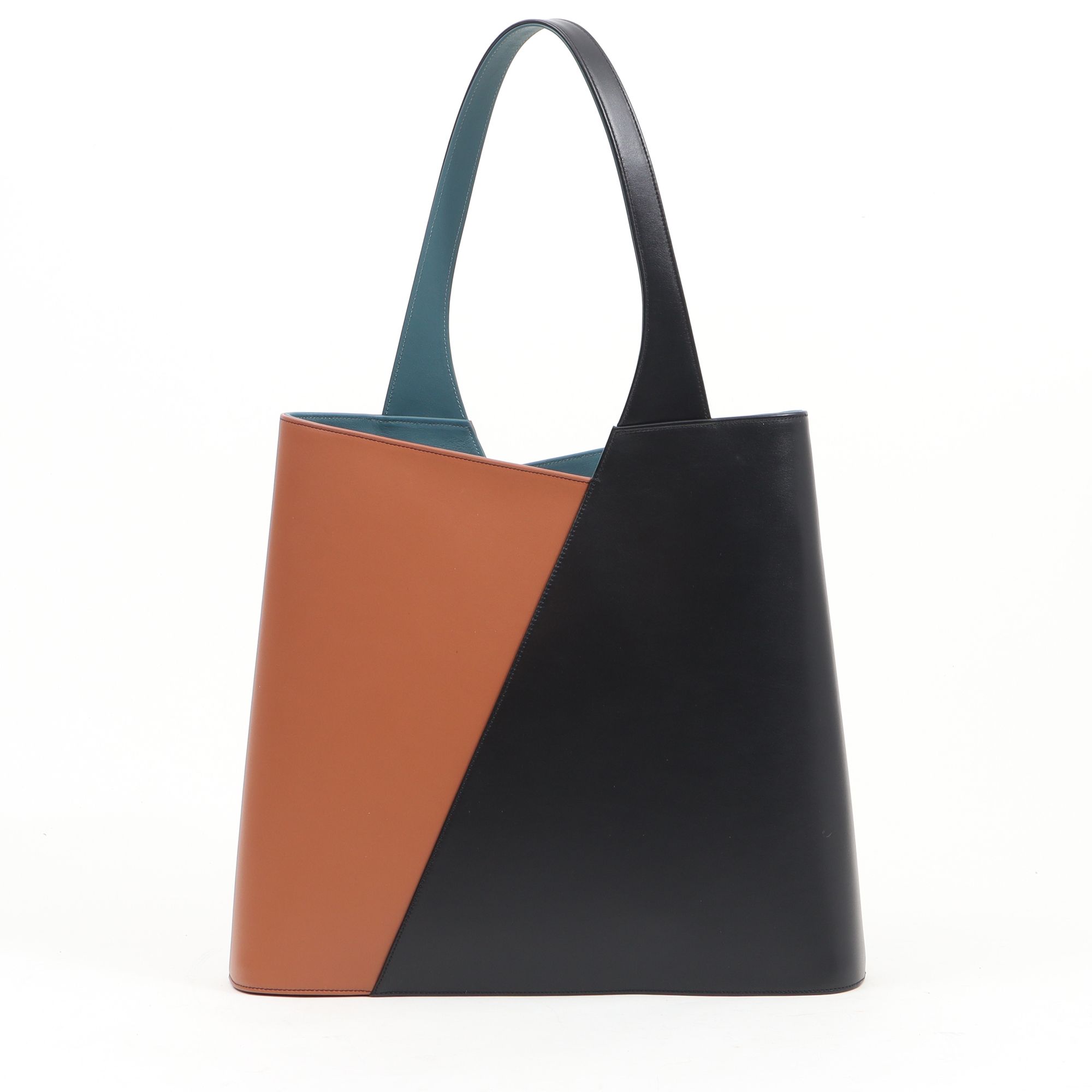 2011 H - NAKAMURA TALL TÁSKA