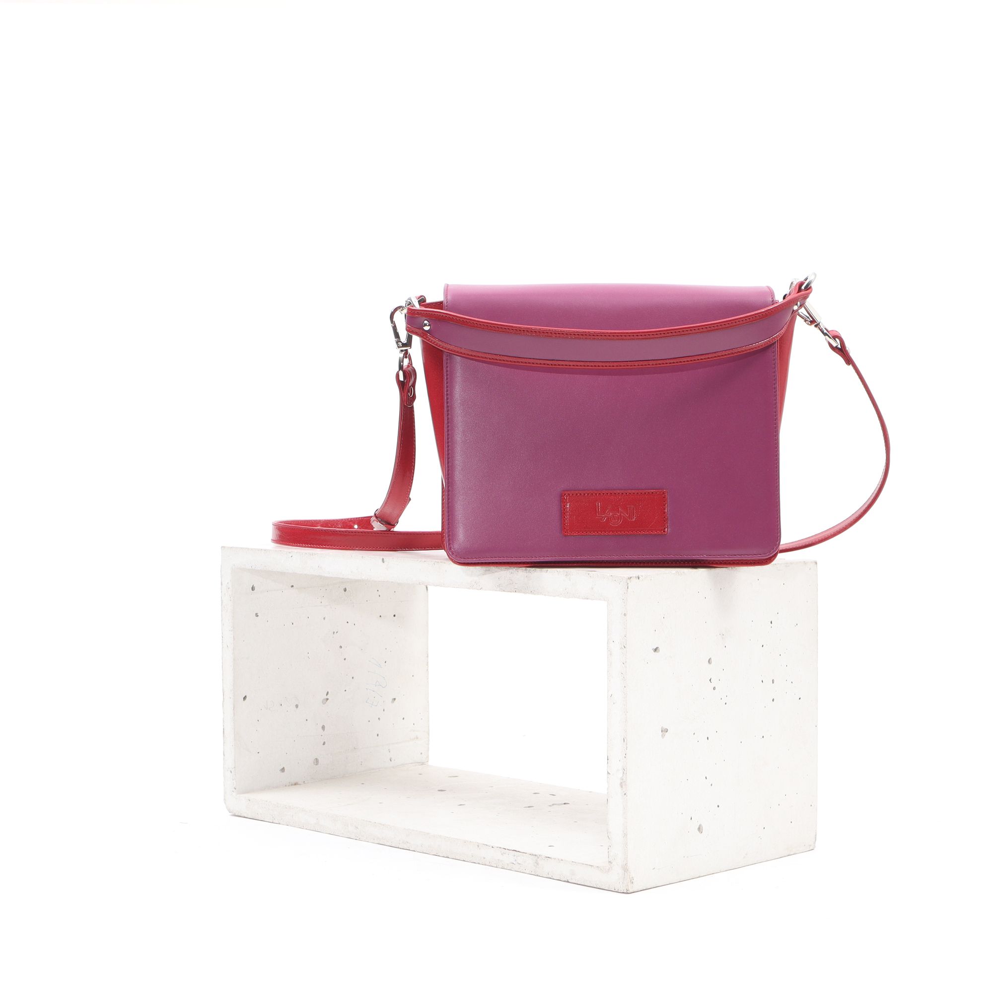 2065 2FVK - BAG WITH  DOUBLE COVERS AND HANDLE